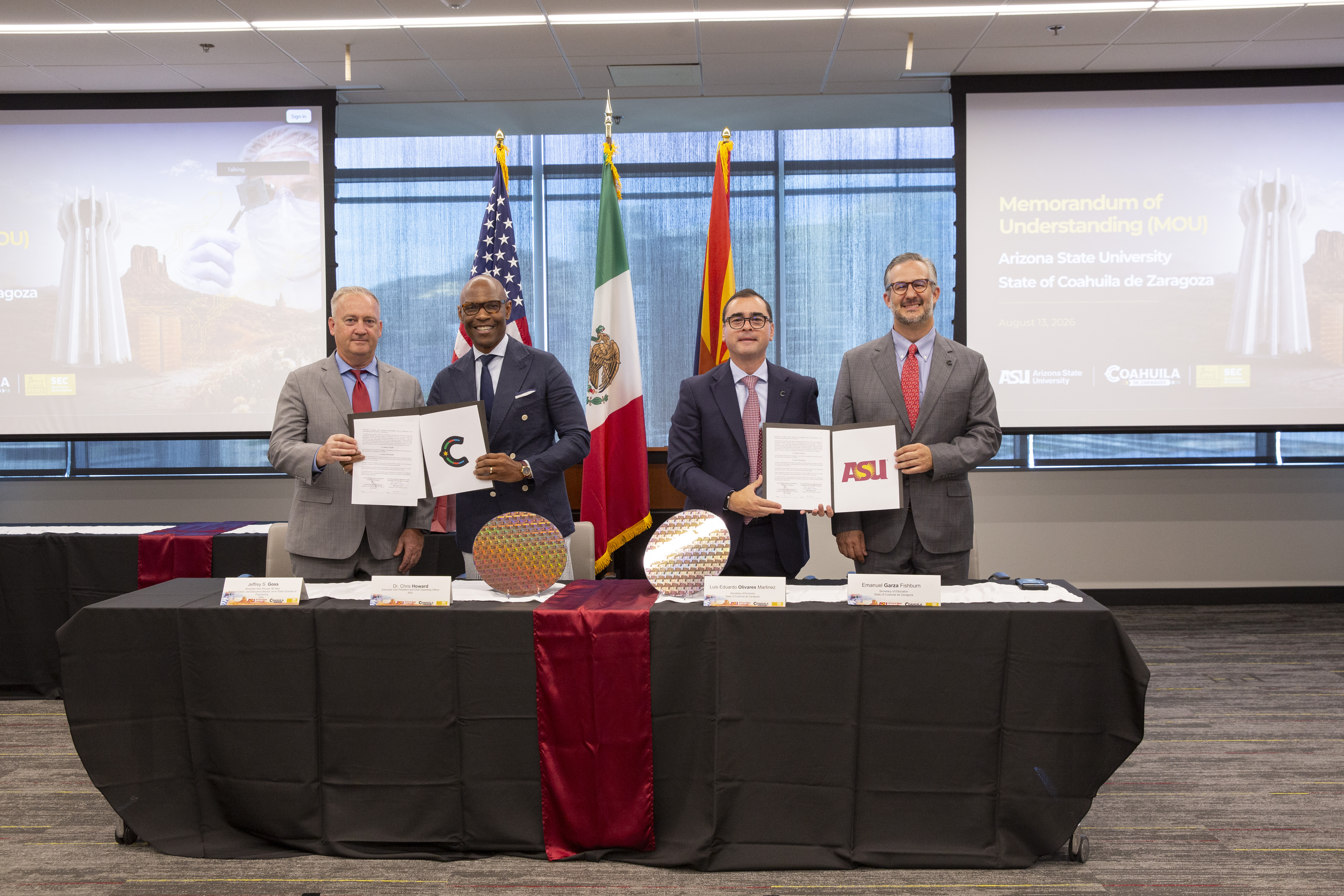[From left to right: Jeffrey Goss, Chris Howard, Luis Eduardo Olivares Martinez and Emanuel Garza Fishburn during the ASUâCoahuila Memorandum of Understanding signing ceremony.]